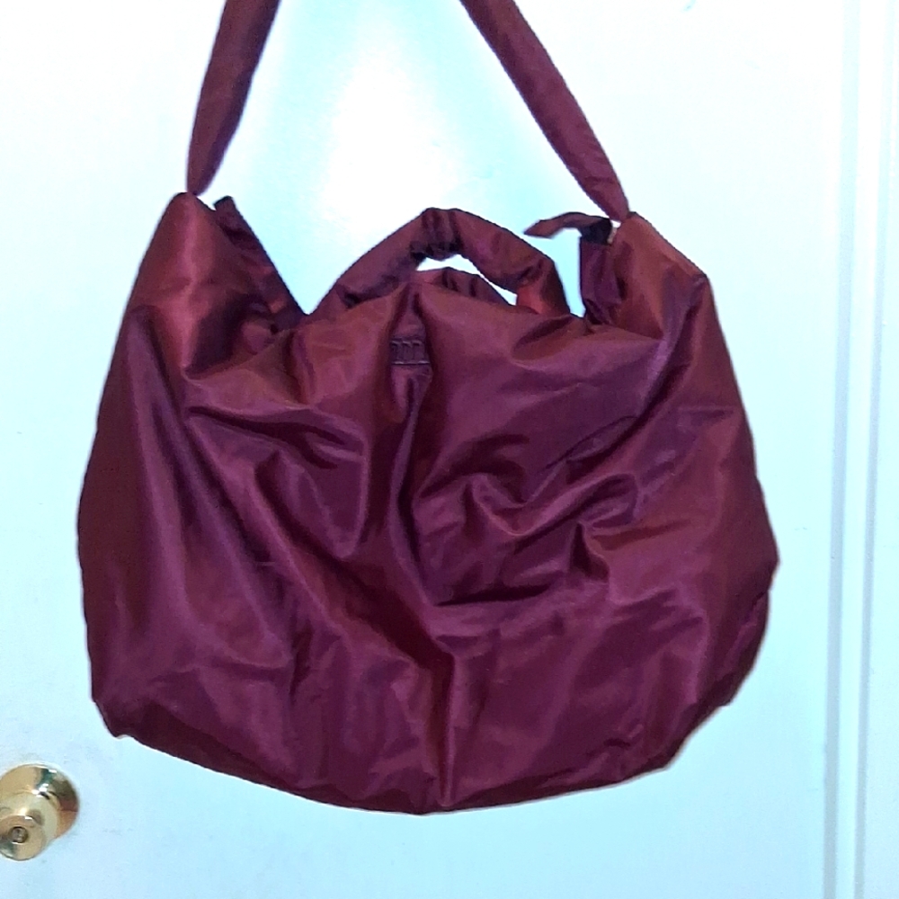 Elegant Large Weekender MARIMEKKO Burgundy Women's Bag W. Double Handles NWT